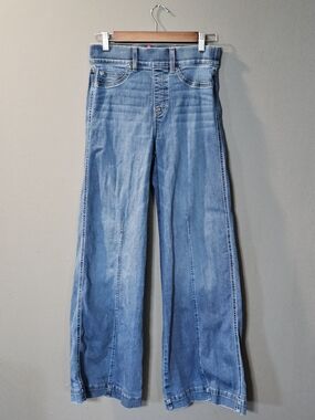 Spanx‎ Denim High Waisted Wide Flare Leg Pull On Light Blue Pants Womens S